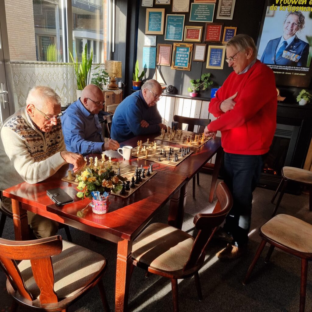 Foto 3 Schaken en dammen 22 januari